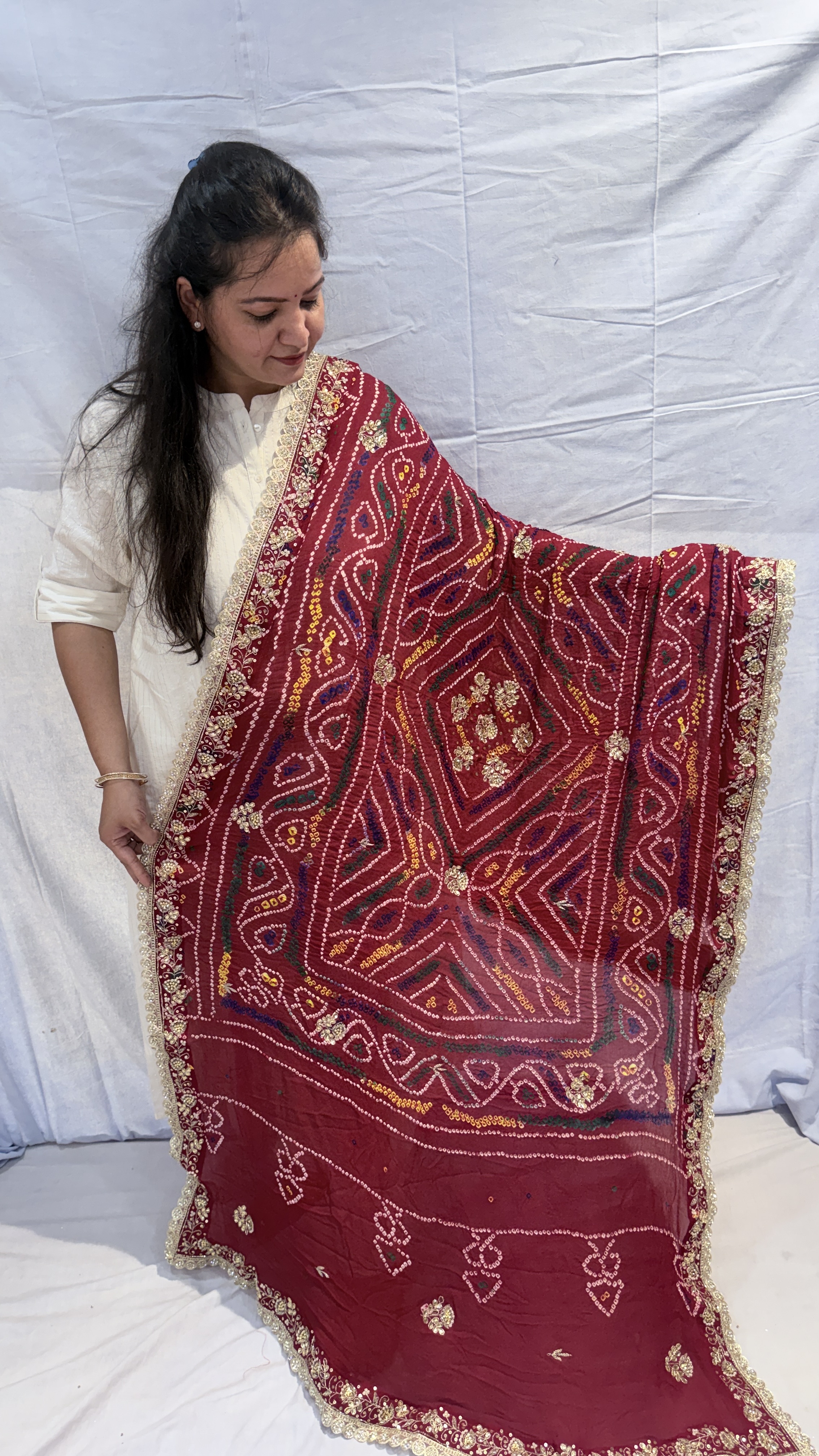 Heritage ek Paat Chunri Peela